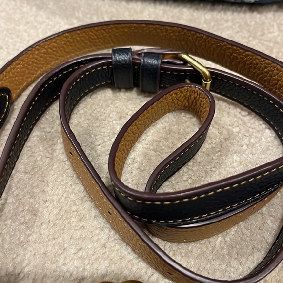 NWT COACH denim and leather camera bag. - Picture 7 of 7